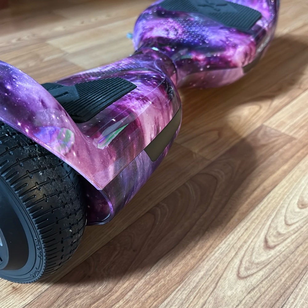 Adidas Purple VR Controllers Cosmic Design - Picture 2 of 9